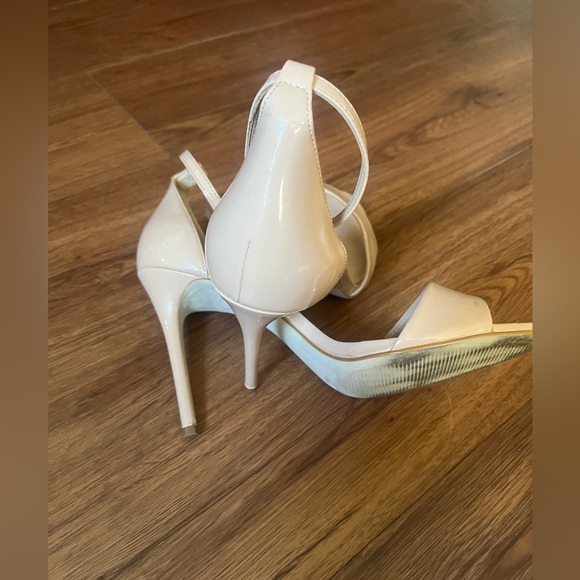 Steve Madden Open-Toed Patent Leather Ankle Strap Heels - Picture 2 of 9